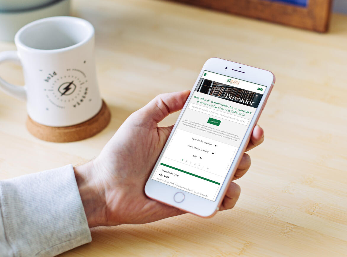 Macías Gómez Website